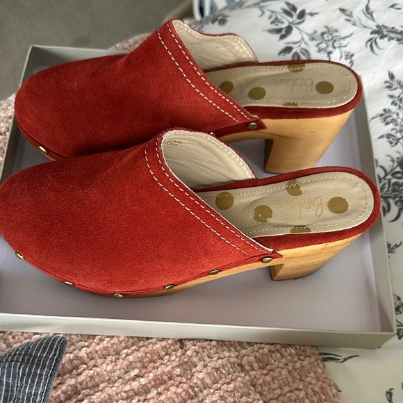 Boden Suede Mules with Wooden Heel 39 - Picture 3 of 6